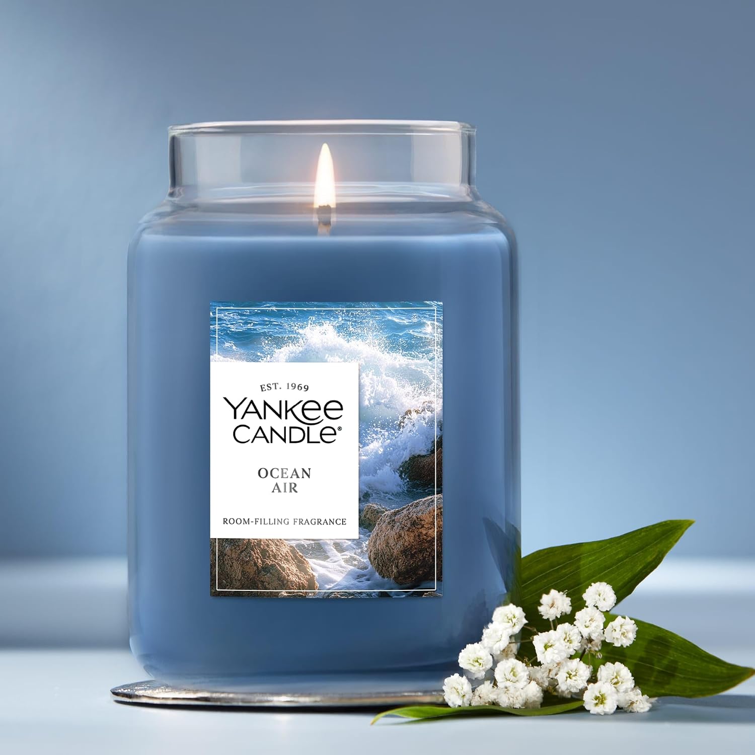 Yankee Candle Ocean Air Scented Candle, 22oz Large Jar with up to 150 Hour Burn Time, Giftable - Image 4